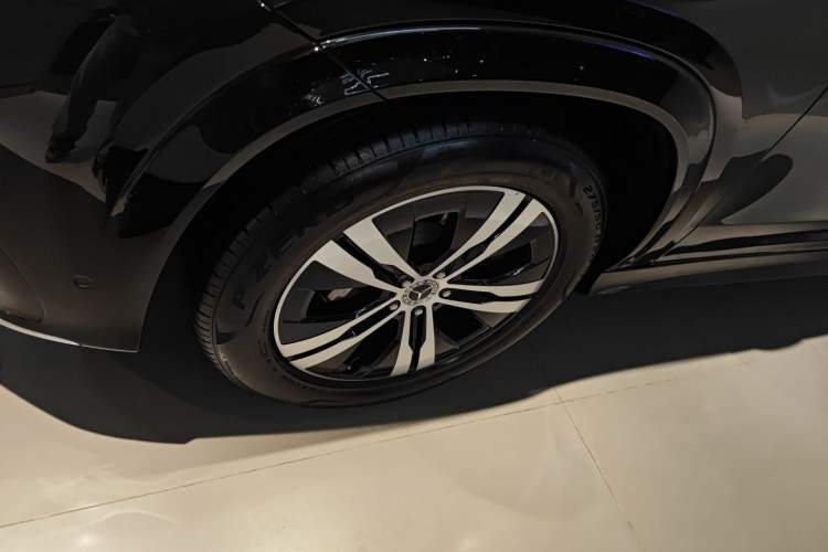 Used Mercedes-Benz GLE 2024 GLE 350 4MATIC Stylish Model
