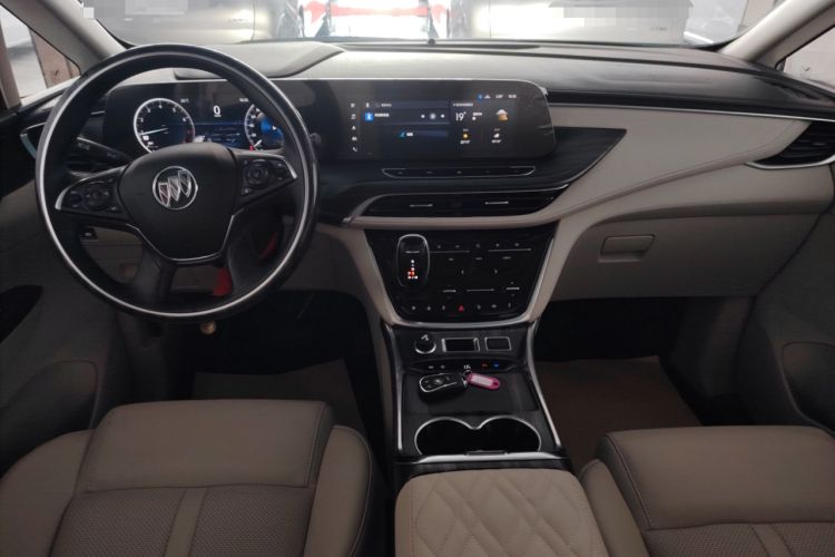 Used Buick GL8 2022 ES Landtrek 653T Comfort Edition