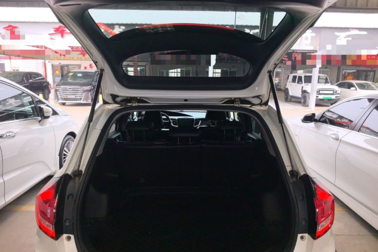 Used Honda Jade 2017 1.8L automatic Comfort version 5 seats Trunk