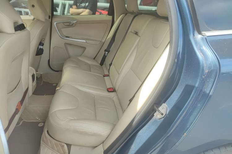Used Volvo XC60 2012 T5 Comfort Edition Left Rear Seat