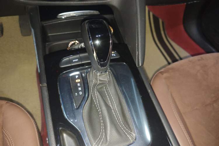 Used Buick Regal 2019 20T Elite Version China VI Standard
