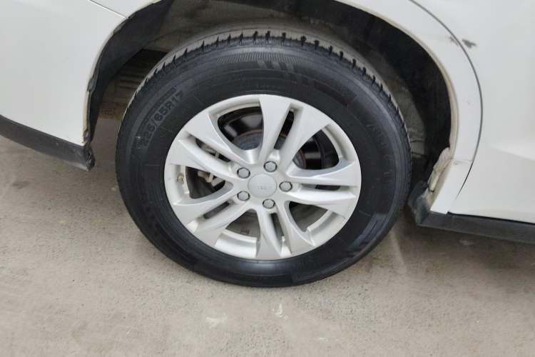 Used Haval M6 2019 1.5T DCT Two-Wheel Drive Elite Version China VI Standard
