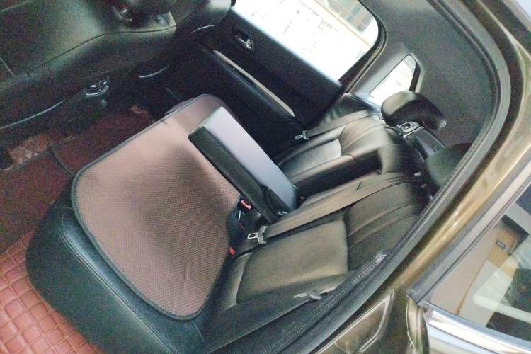 Used Peugeot 3008 2018 2.0L Automatic Classic Edition