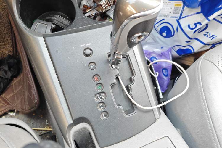 Used Toyota RAV4 2009 2.4L Automatic Luxury Navigation Edition
