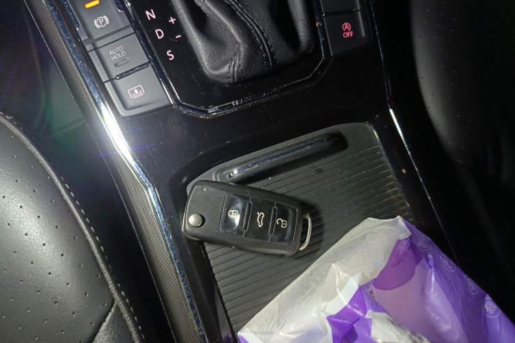 Used Volkswagen Passat 2016 330TSI DSG Prestige Edition Vehicle Key