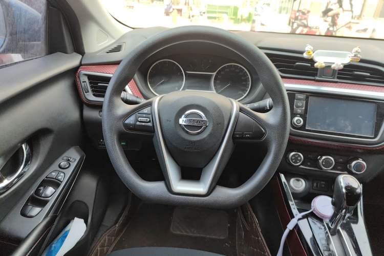 Used Nissan Lannia 2016 1.6L CVT Smart Cool Edition
