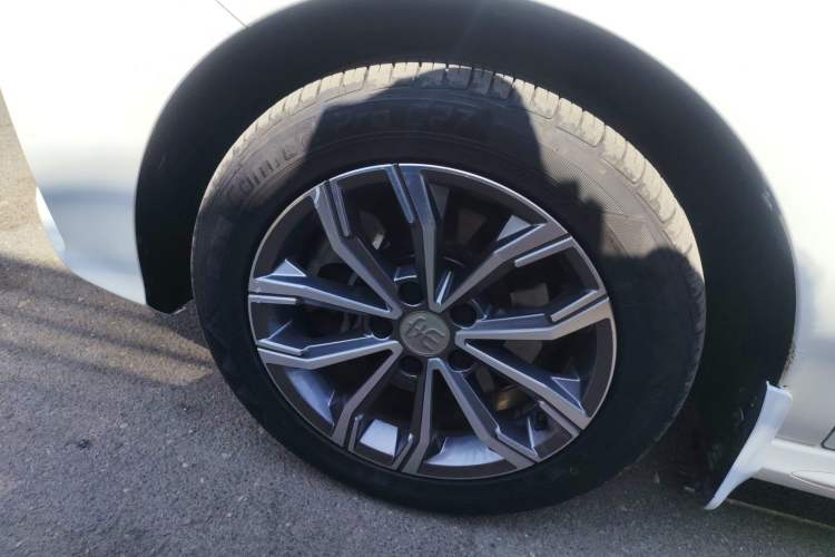 Used BYD Song MAX 2019 1.5T Automatic Smart Connect Ruiyi Sunroof Version 6 Seats China VI Standard
