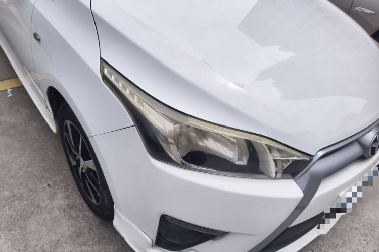 Used Toyota YARiS L Zhi Xuan 2015 1.5E Automatic Charm Edition Right Front Headlight