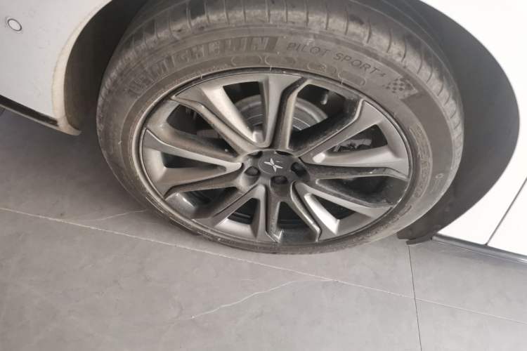 Used XPeng P7 2020 586N Right Rear Wheel Hub