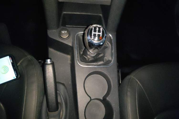 Used JMC Baodian 2020 2.5T Diesel 4x4 Comfort Edition Standard Wheelbase JX4D25A6L
