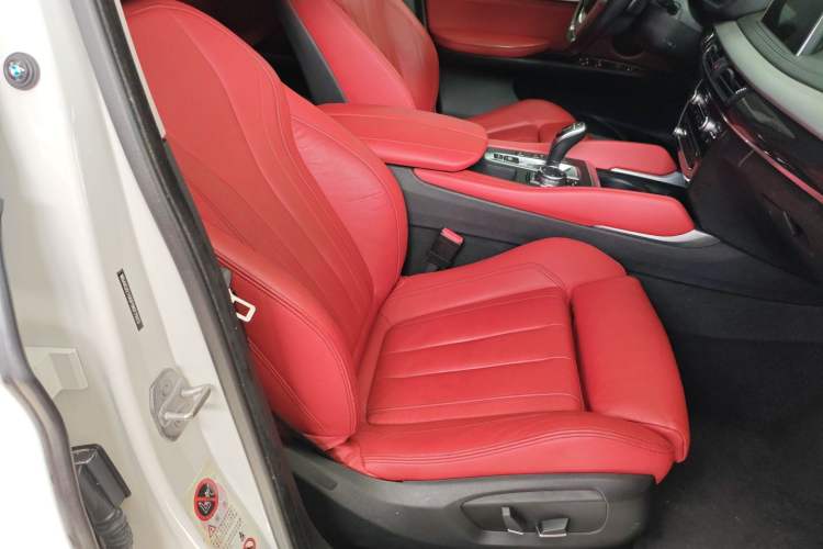 Used BMW X6 2015 xDrive35i Leading Model