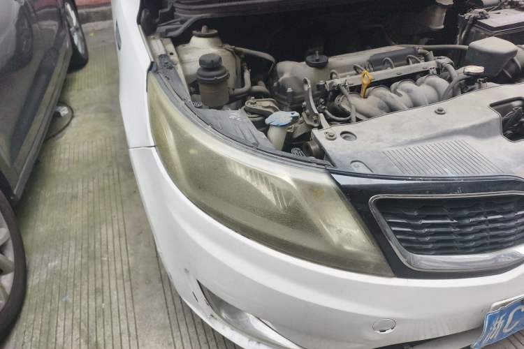 Used Kia K2 2011 Sedan 1.4L Manual Transmission GL
