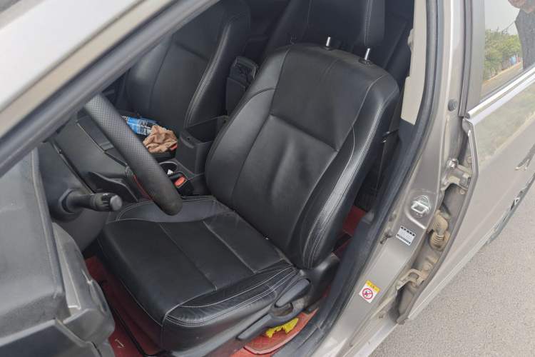 Used Toyota Corolla 2016 Dual-Engine 1.8L E-CVT Elite Edition