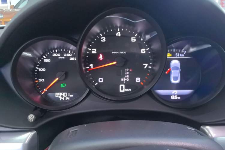 Used Porsche 718 2018 Cayman 2.0T