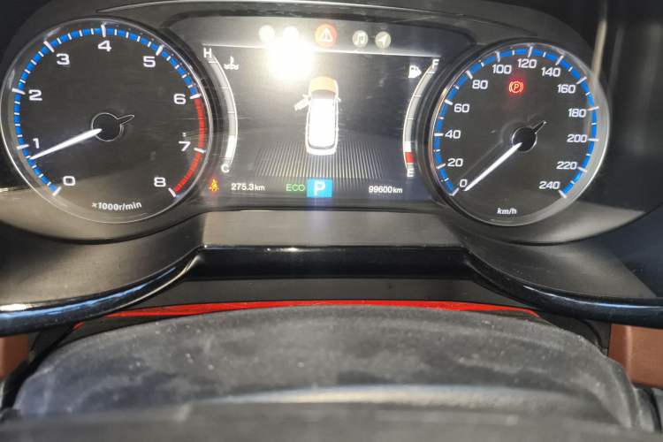 Used GAC Trumpchi GS8 2017 320T Two-Wheel Drive Luxury Smart Connectivity Version (7 Seats)