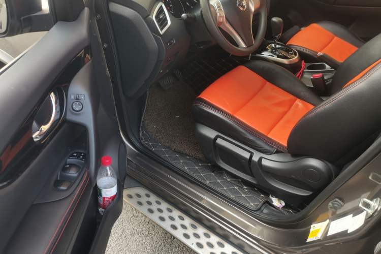 Used Nissan Qashqai 2016 2.0L CVT Elite Edition Driver Seat