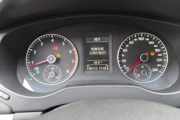 Used Volkswagen Sagitar 2014 Revised Version 1.4TSI Manual - Fashion Edition Instrument Cluster