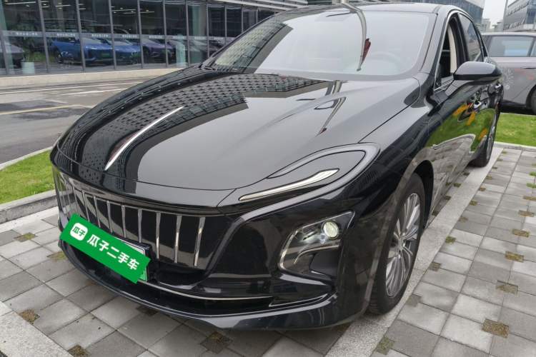 Used Hongqi E-QM5 2024 450km Range Commuter Version