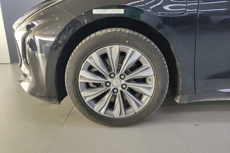 Used Hongqi E-QM5 2024 500km Range Edition