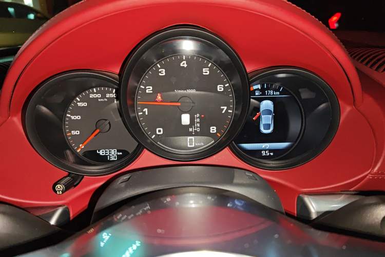 Used Porsche 718 2018 Cayman 2.0T