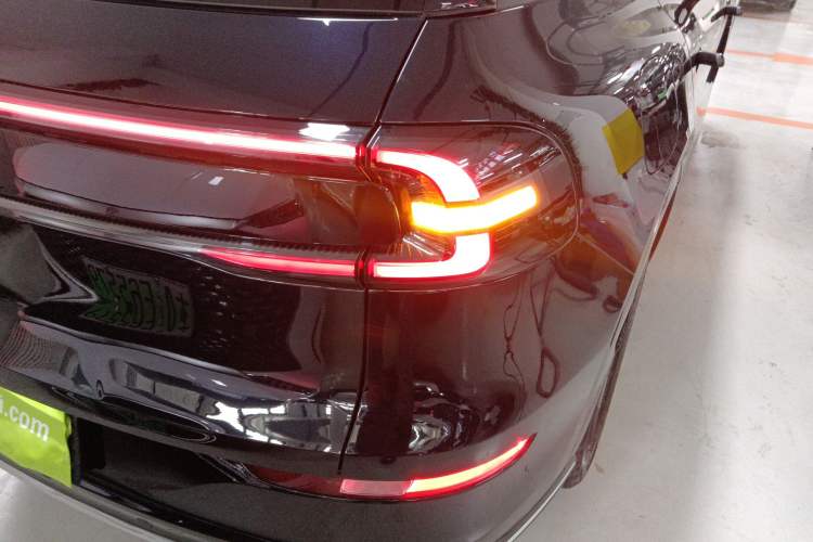 Used CHANGAN NEVO Q07 2025 215 Prestige Edition