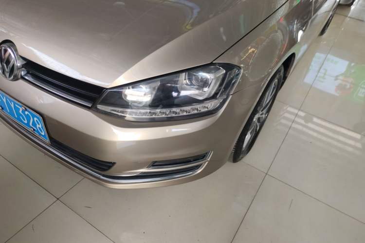 Used Volkswagen Golf 2016 230TSI Automatic Luxury Version