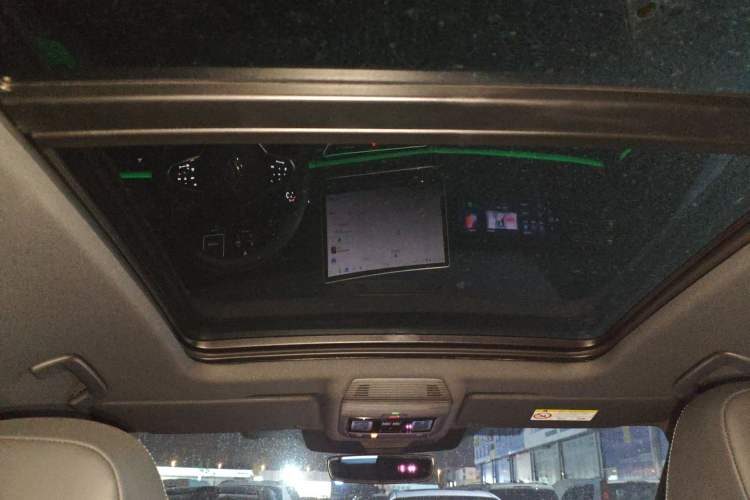 Used Volkswagen Tiguan L 2024 PRO 380TSI Four-Wheel Drive R-Line Prestige Edition Headliner