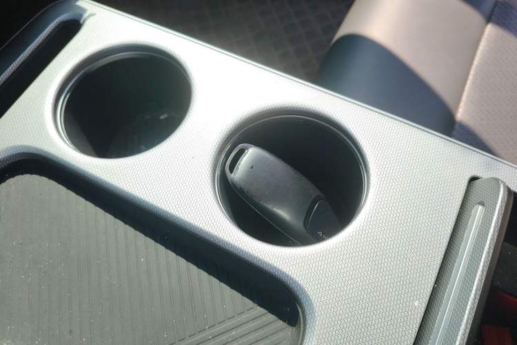 Used AION Y 2022 Plus 70 Smart Edition