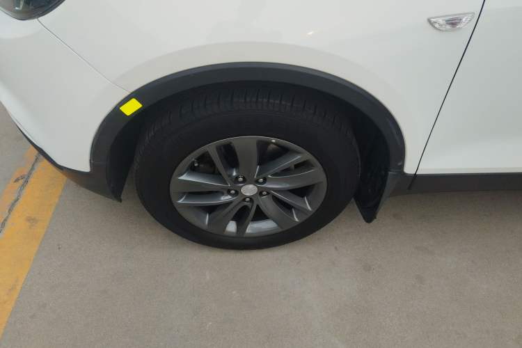 Used Buick Encore 2016 18T Automatic Two-Wheel Drive Urban Leading Edition Left Front Wheel Hub