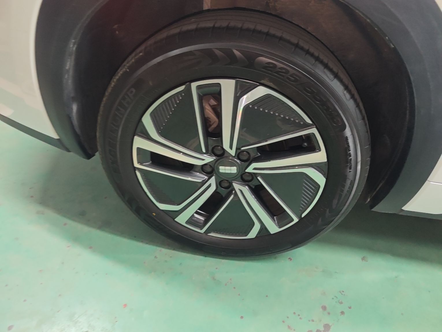 Geely Galaxy Xingjian 7 EM-i 2025 120km Exploration+ Version — снимка 11