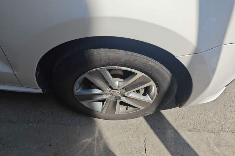 Used Volkswagen Polo 2018 1.5L Automatic Advanced Driving Model Right Front Wheel Hub