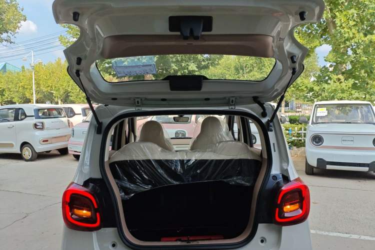 Used Wuling Hongguang MINIEV 2025 Four-Door Version Advanced Edition