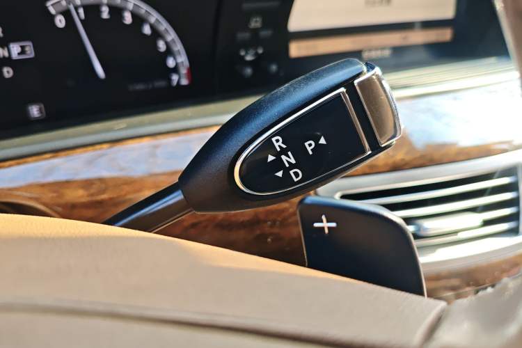 Used Mercedes-Benz S-Class 2012 S 300 L Business-Class Grand Edition
