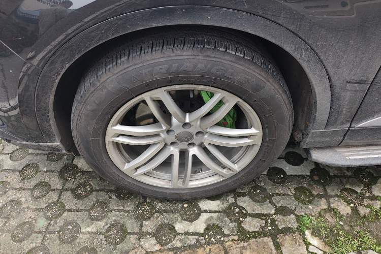 Used Audi Q7 New Energy 2019 55 e-tron Right Front Wheel Hub