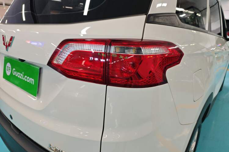 Used Wuling Hongguang S3 2019 1.5L Manual Standard Version China VI Standard
