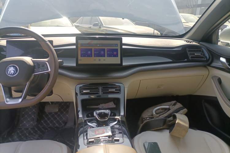 Used BYD Qin PLUS 2024 HONOR Edition DM-i 55KM Leading Model