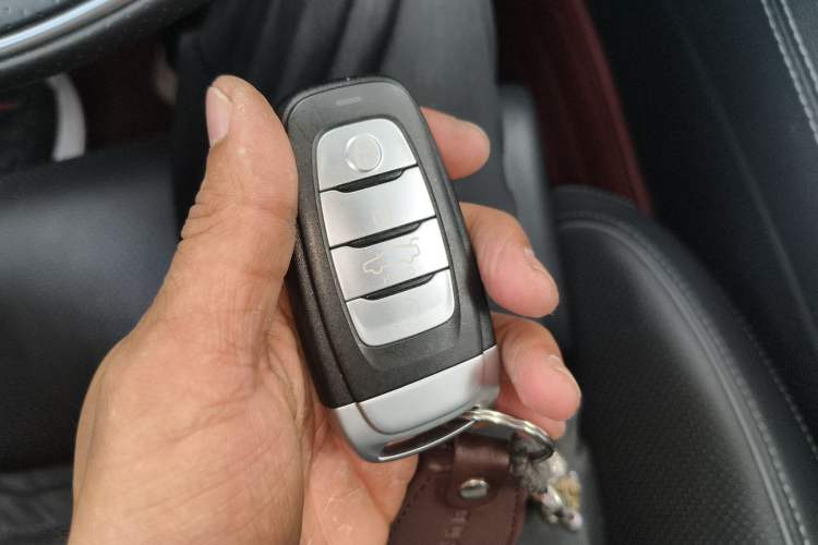 Used Hongqi H9 2020 2.0T Smart Connect Flagship Edition