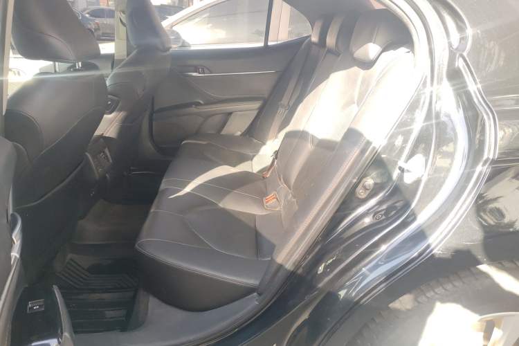 Used Toyota Camry 2019 2.0G Luxury Edition China V Standard