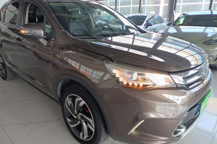 Used Dongfeng Aeolus AX5 2017 1.4T Automatic Fun Edition
