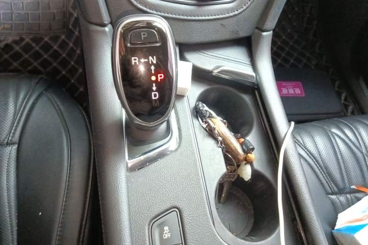 Used Cadillac XT5 2018 25T Luxury Model
