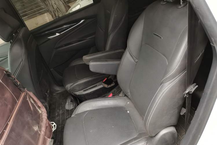 Used SAIC MAXUS G50 2019 1.5T First Edition Automatic Luxury Version 6 Seats