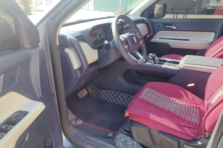 Used JMC DaDao 2023 All-Purpose 2.3T Diesel Manual 4x4 Long-Wheelbase Comfort Edition Driver Seat