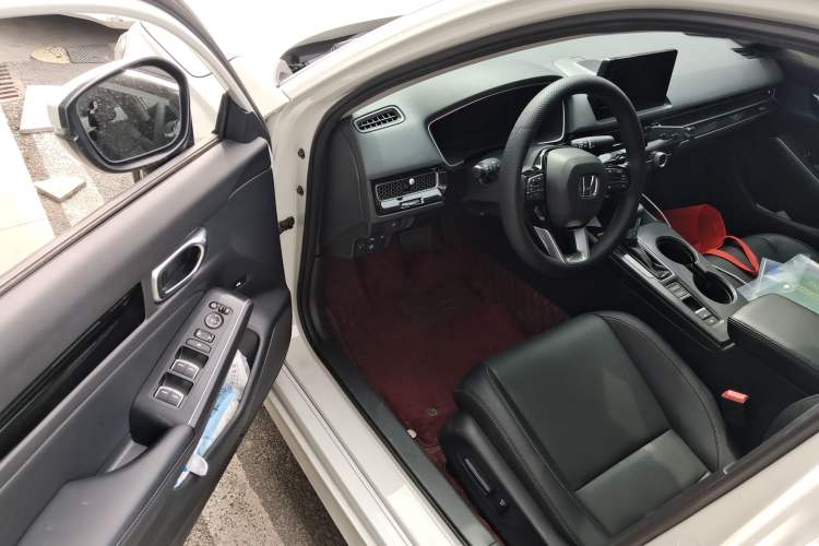 Used Honda Civic 2022 240TURBO CVT Dynamic Control Version Driver Seat