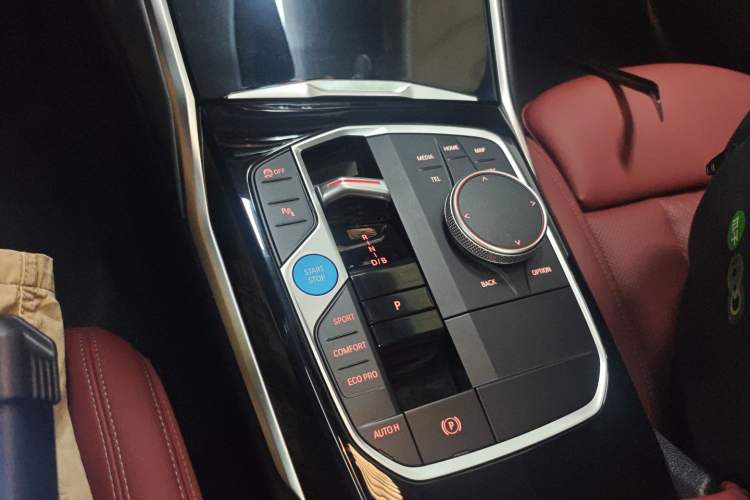 Used BMW i3 2024 eDrive 35 L
