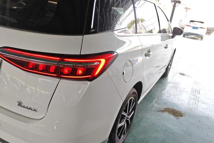 Used BYD Song MAX New Energy 2022 DM-i 105KM Executive Edition