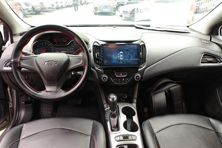 Used Chevrolet Cruze 2018 Redline 320 Automatic Pioneer Edition