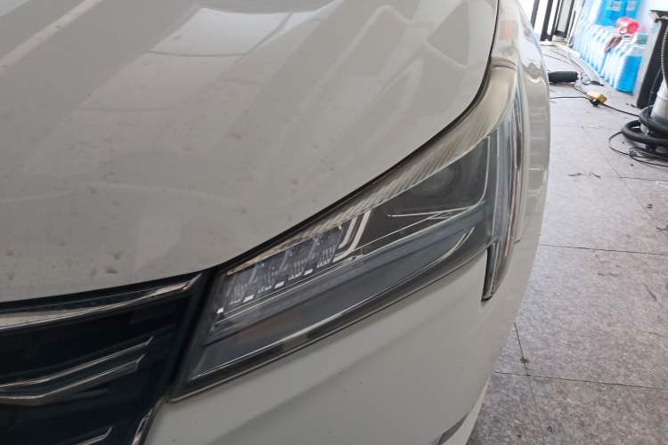 Used Luxgen 5 2015 1.8T Automatic ZhiZun Model
