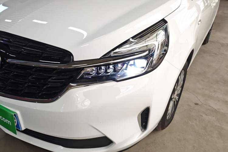 Used Buick GL8 2021 Land Cruiser Executive Class 652T Comfort Model
