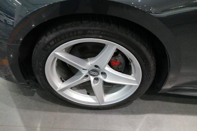 Used Audi A5 2019 Coupe 40 TFSI Fashion Edition China V Emission Standard