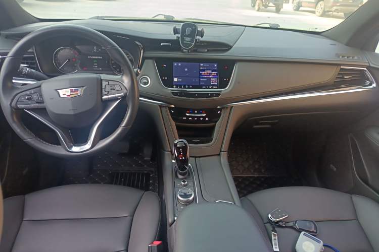 Used Cadillac XT6 2020 28T Six-Seater All-Wheel-Drive Fashion Edition Interior 2
